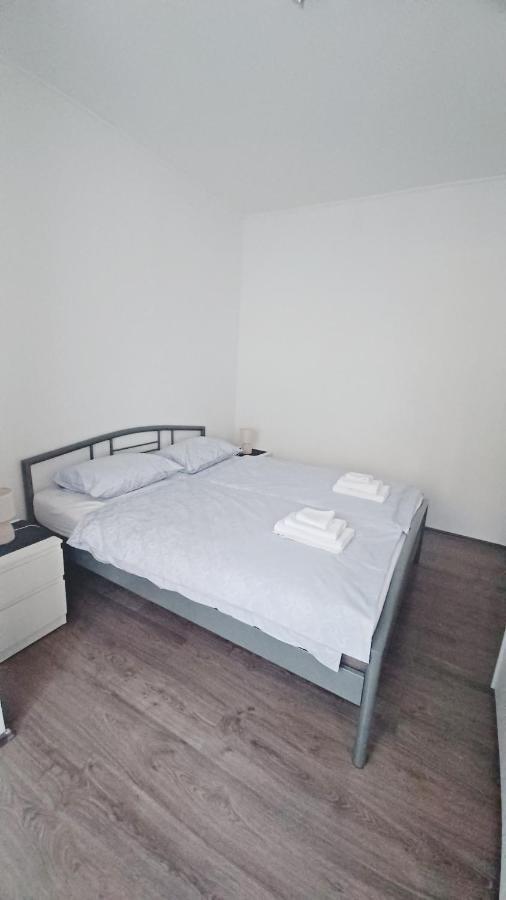 Apartman Dora Apartamento Pula Exterior foto